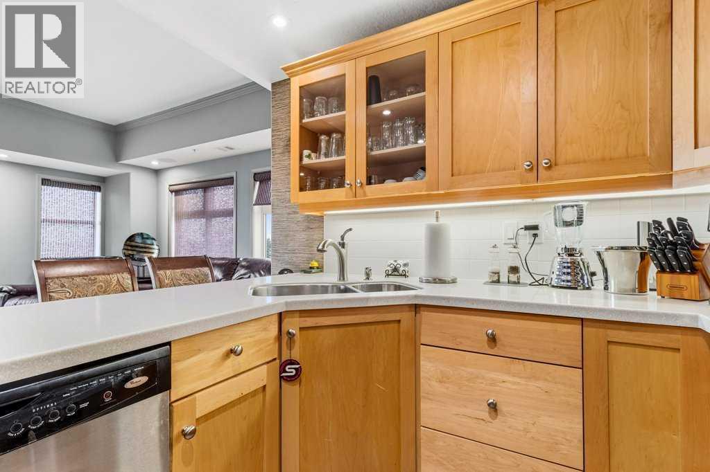 5100 Lakeshore Drive Property Photo 6