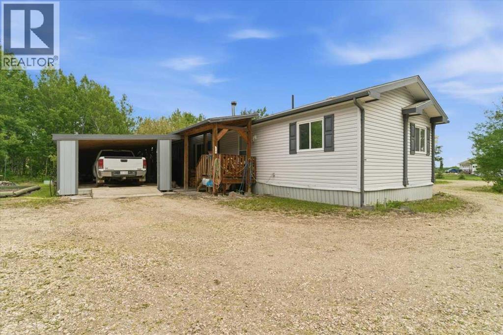 0 722 Property Photo 4
