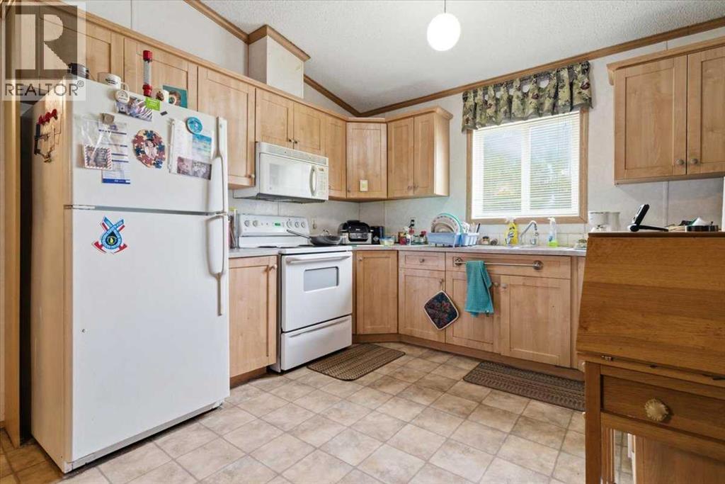 0 722 Property Photo 5