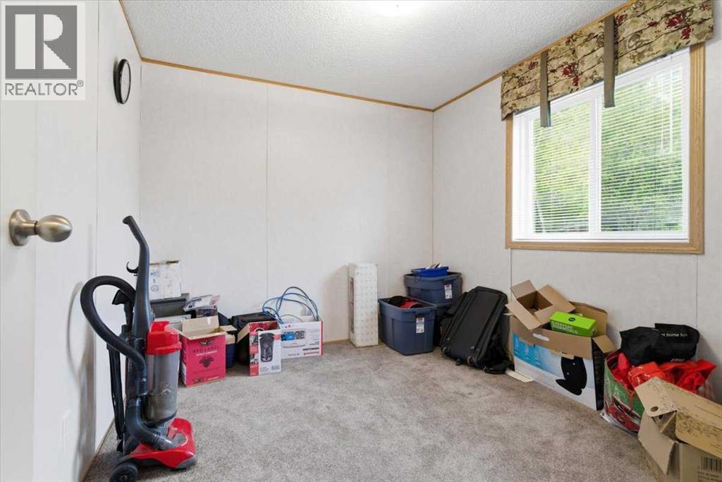 0 722 Property Photo 10
