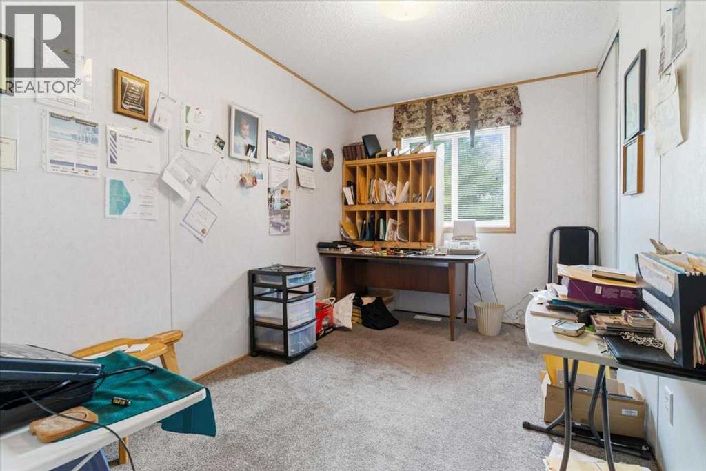 0 722 Property Photo 14