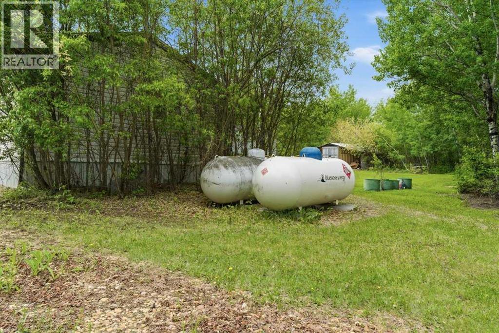 0 722 Property Photo 31