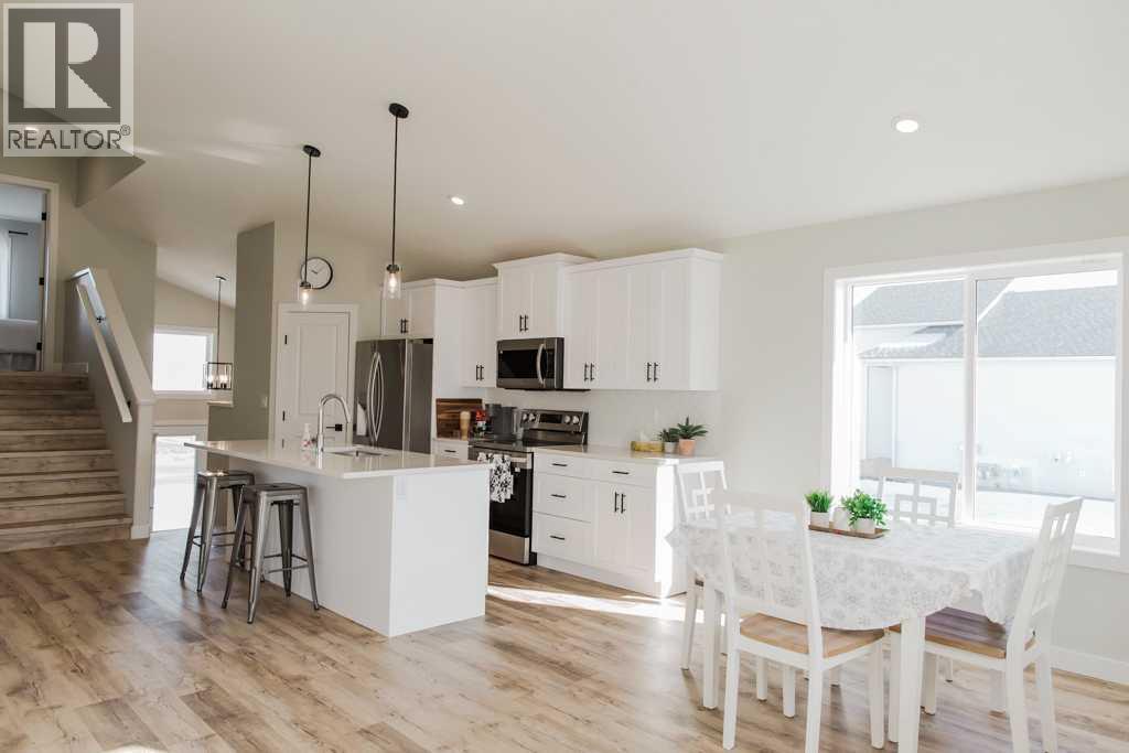 9541 114 Avenue Property Photo 5