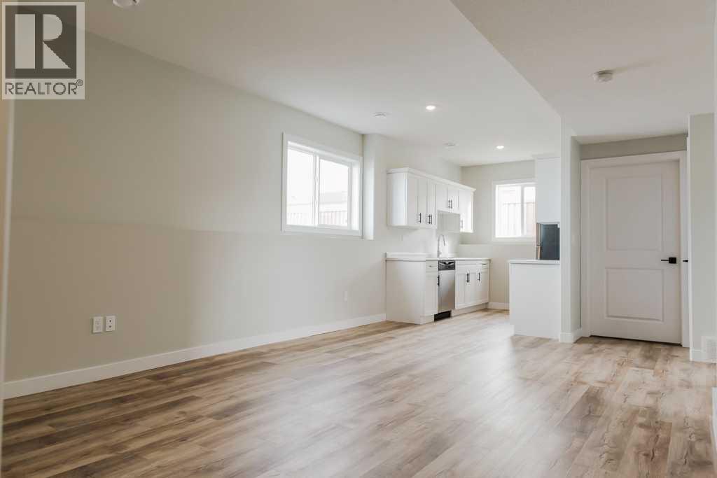 9541 114 Avenue Property Photo 33