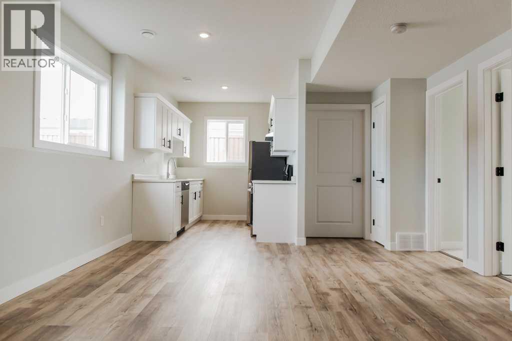 9541 114 Avenue Property Photo 34