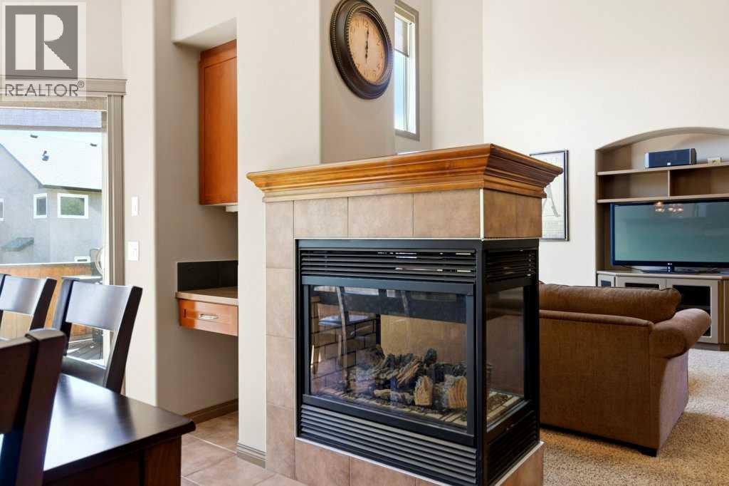 23 Aspen Stone Crescent Sw Property Photo 13