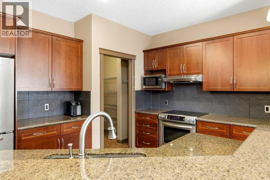 23 Aspen Stone Crescent Sw Property Photo 17