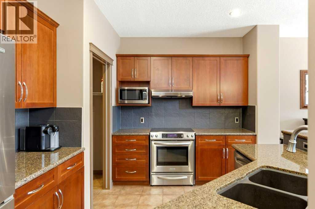 23 Aspen Stone Crescent Sw Property Photo 18