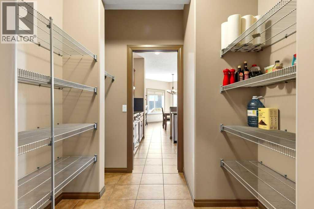 23 Aspen Stone Crescent Sw Property Photo 20