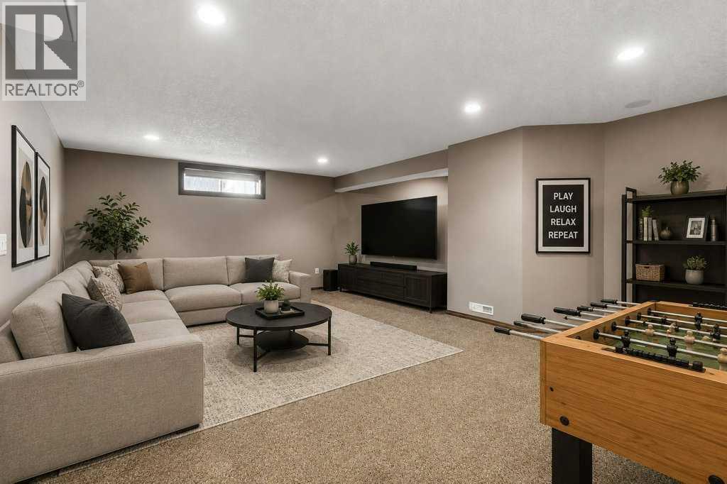 23 Aspen Stone Crescent Sw Property Photo 32