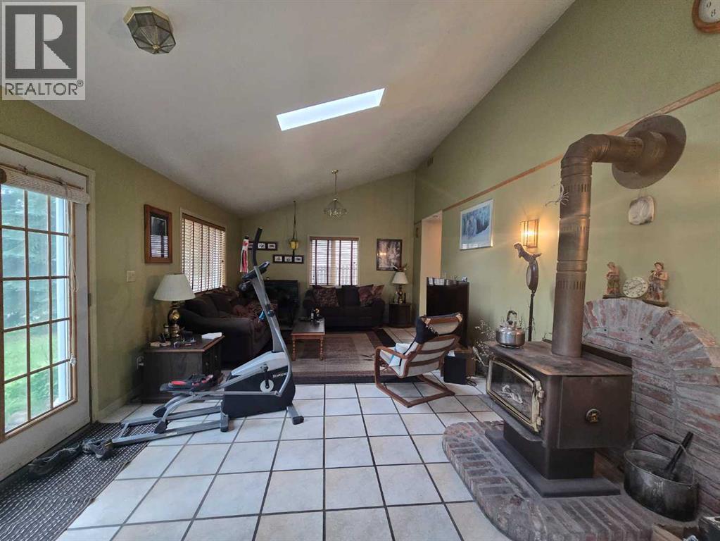 5106 Center Avenue Property Photo 4