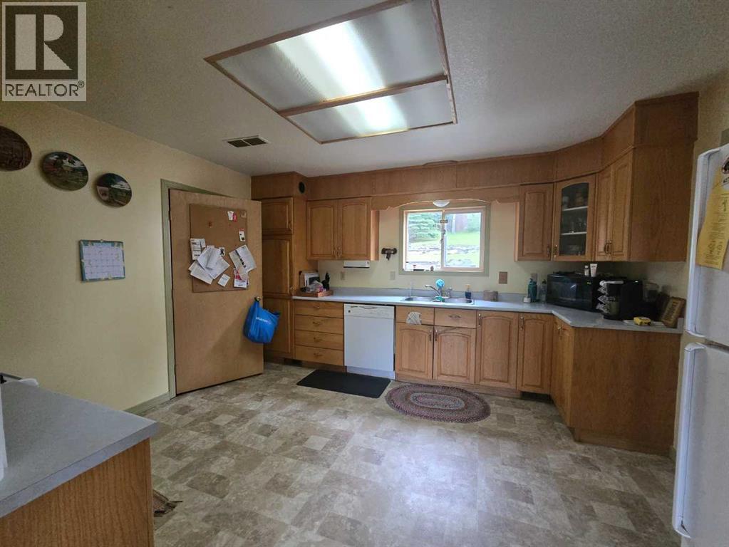 5106 Center Avenue Property Photo 6