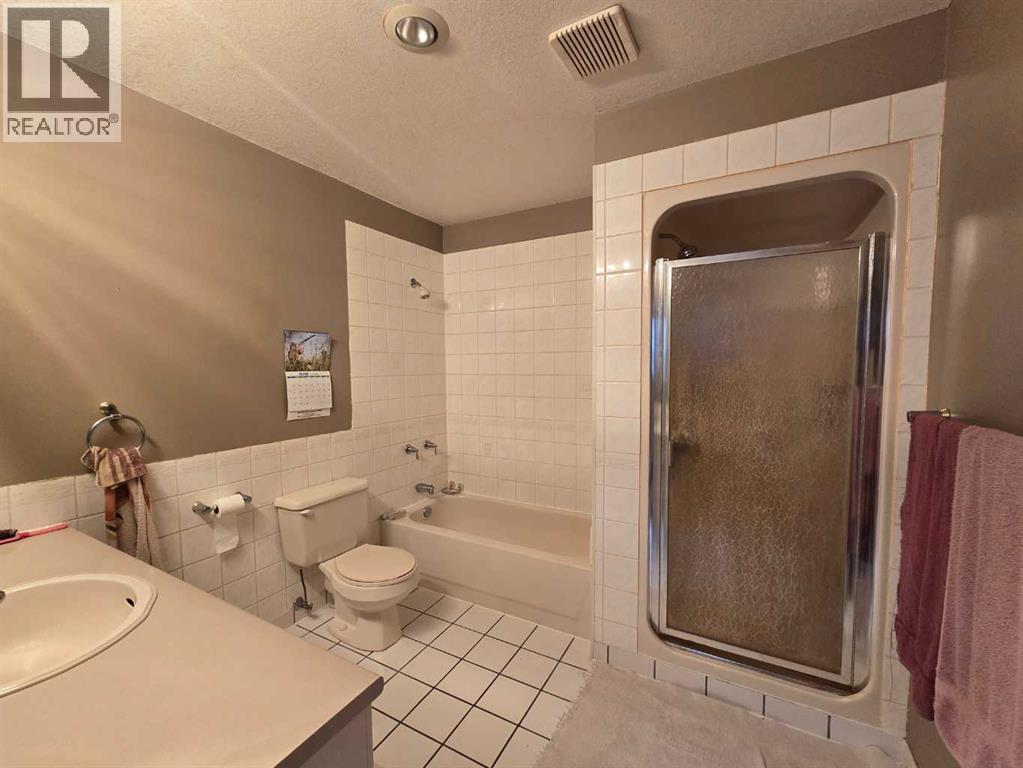 5106 Center Avenue Property Photo 8