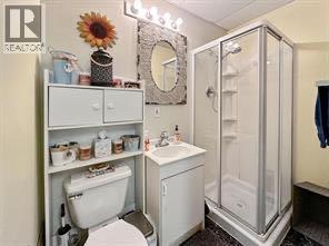 5009 50 Property Photo 8