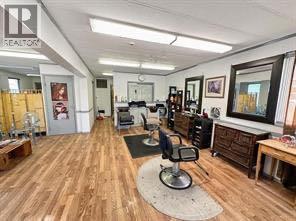 5009 50 Property Photo 10