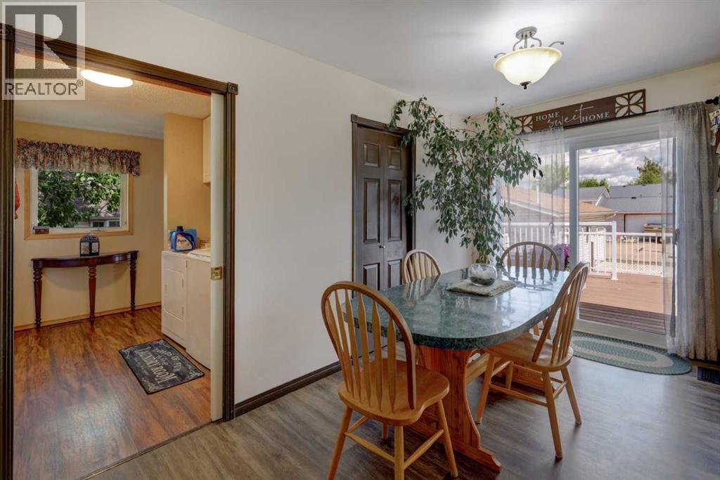 426 9 Street Property Photo 8