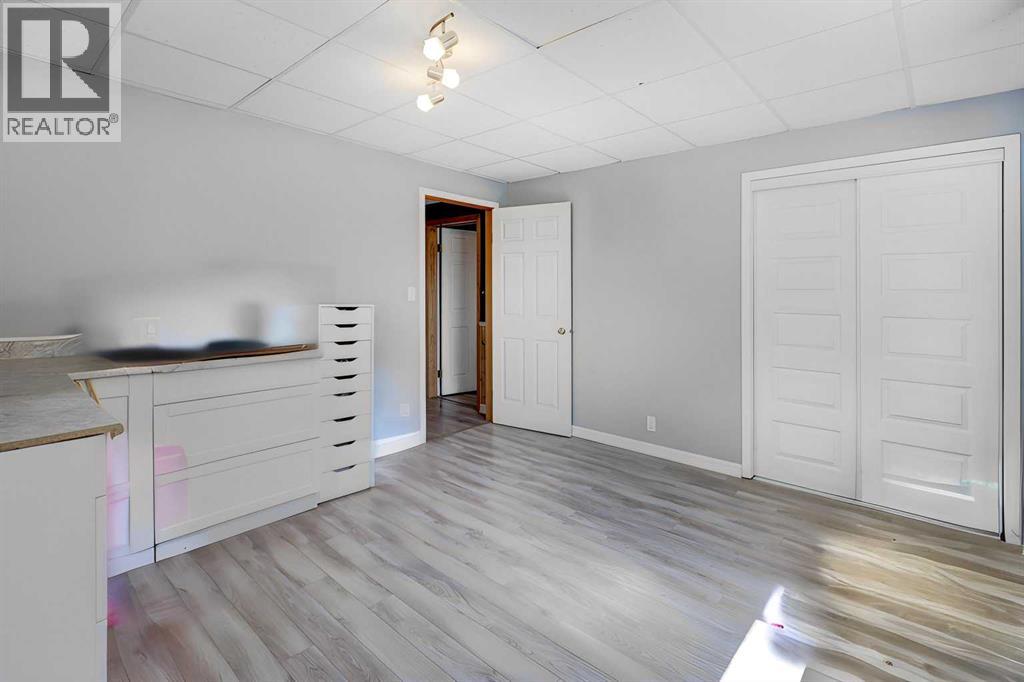 426 9 Street Property Photo 21