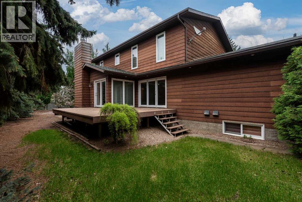 502 2 Street E Property Photo 44