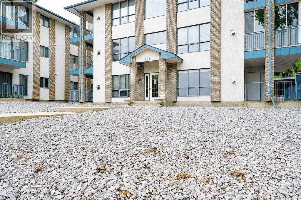 407 Macleod Trail Southeast Property Photo 3