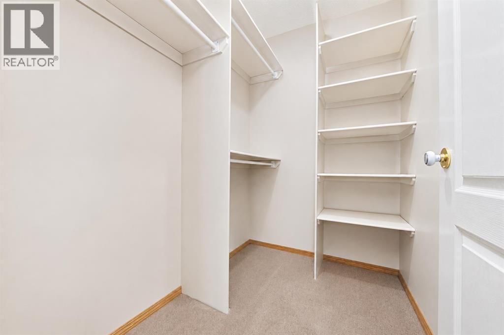 407 Macleod Trail Southeast Property Photo 13