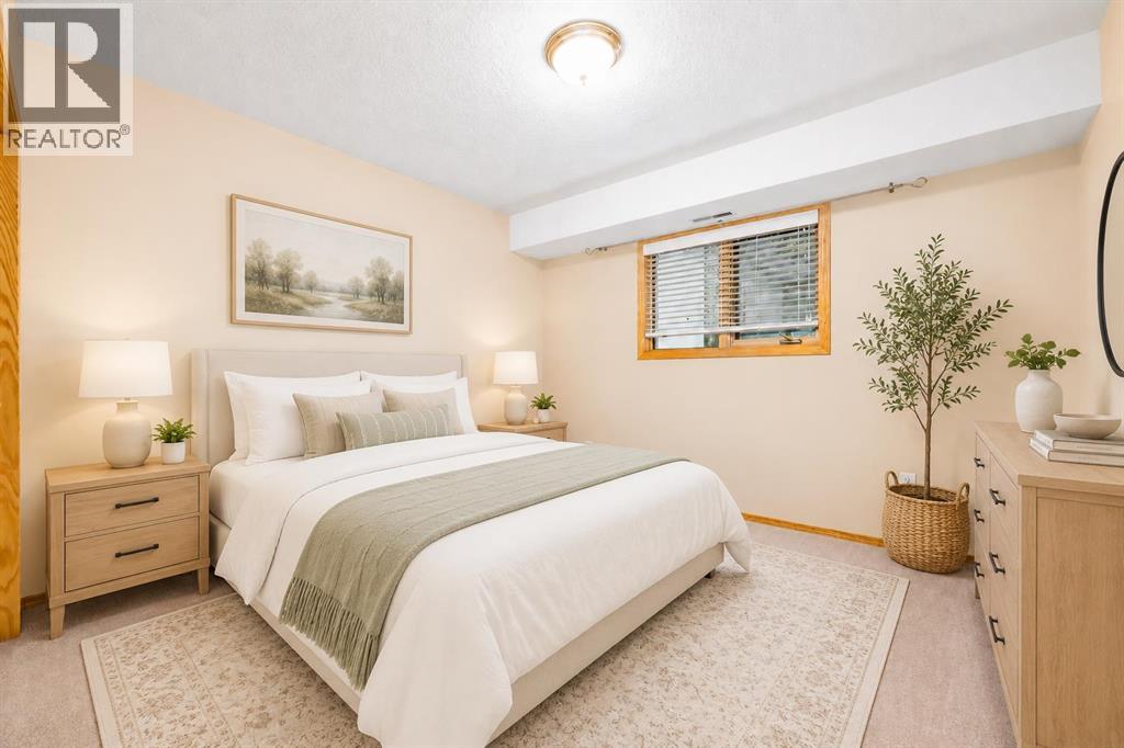 407 Macleod Trail Southeast Property Photo 14