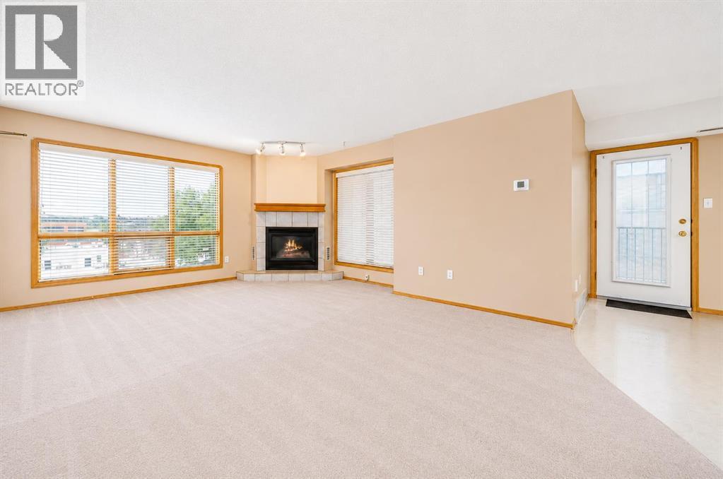 407 Macleod Trail Southeast Property Photo 22