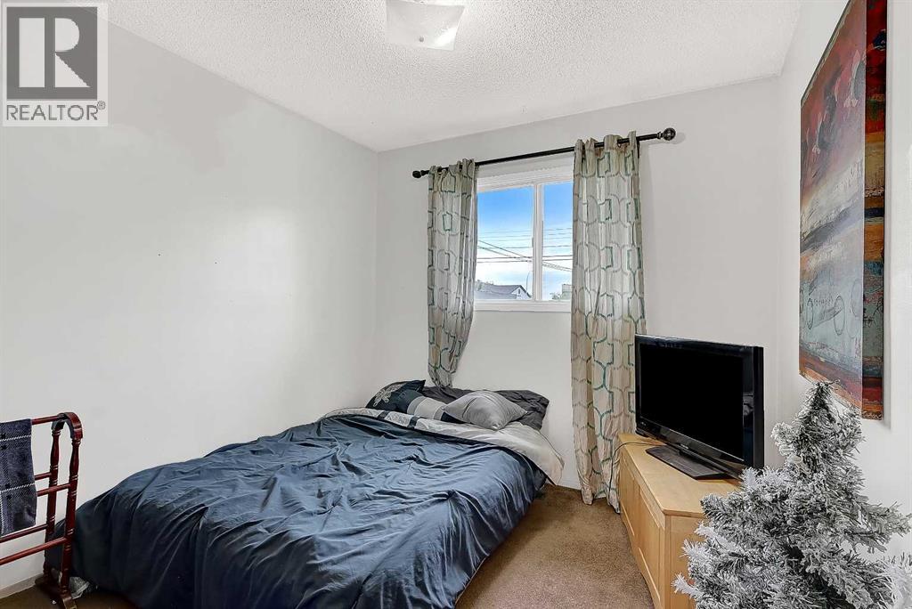 8229824 96 Avenue Property Photo 29