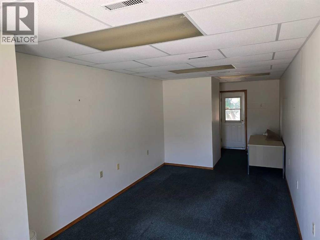 516 2 Avenue N Property Photo 3