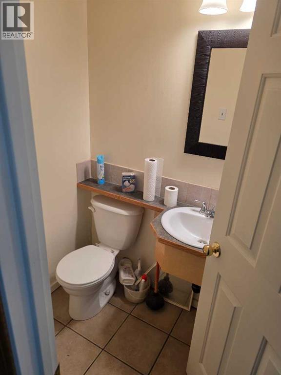 516 2 Avenue N Property Photo 4