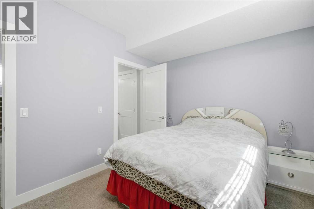 160 Kinniburgh Loop Property Photo 39