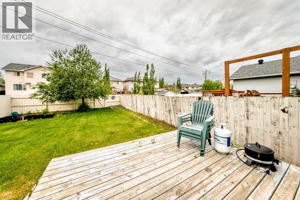 15 Citadel Meadow Crescent Nw Property Photo 34