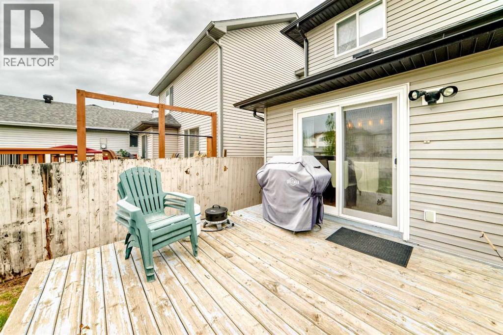 15 Citadel Meadow Crescent Nw Property Photo 35
