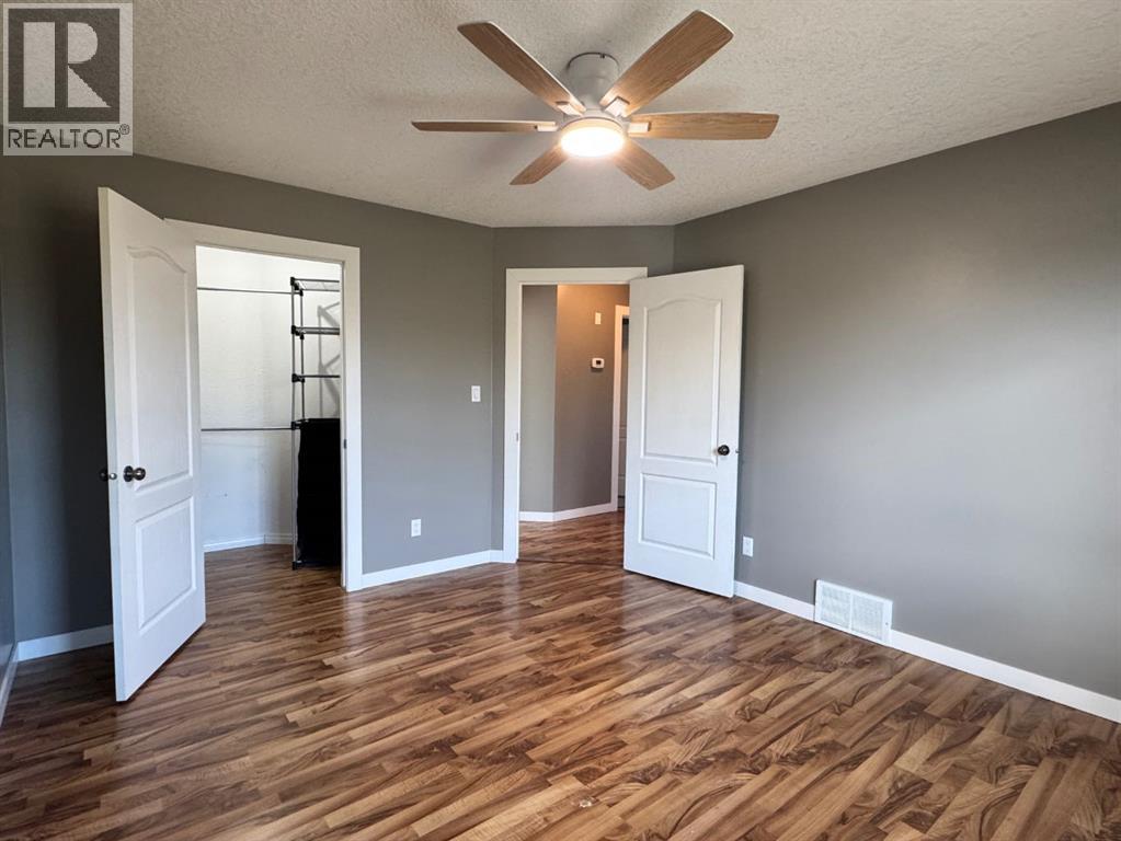 908 4 Avenue Property Photo 19