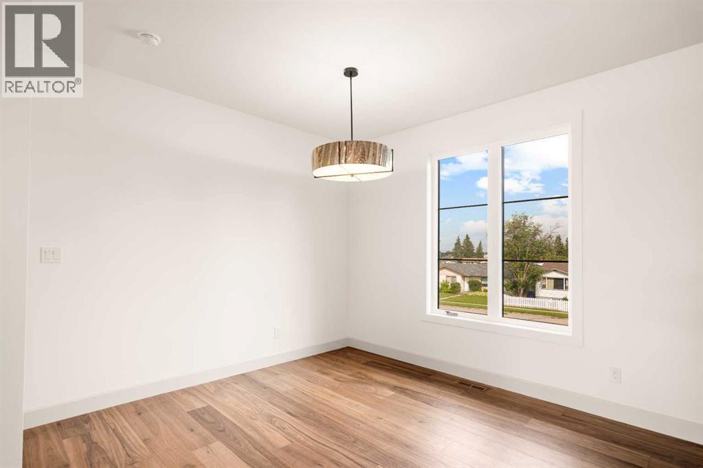5030 48 Street Property Photo 22
