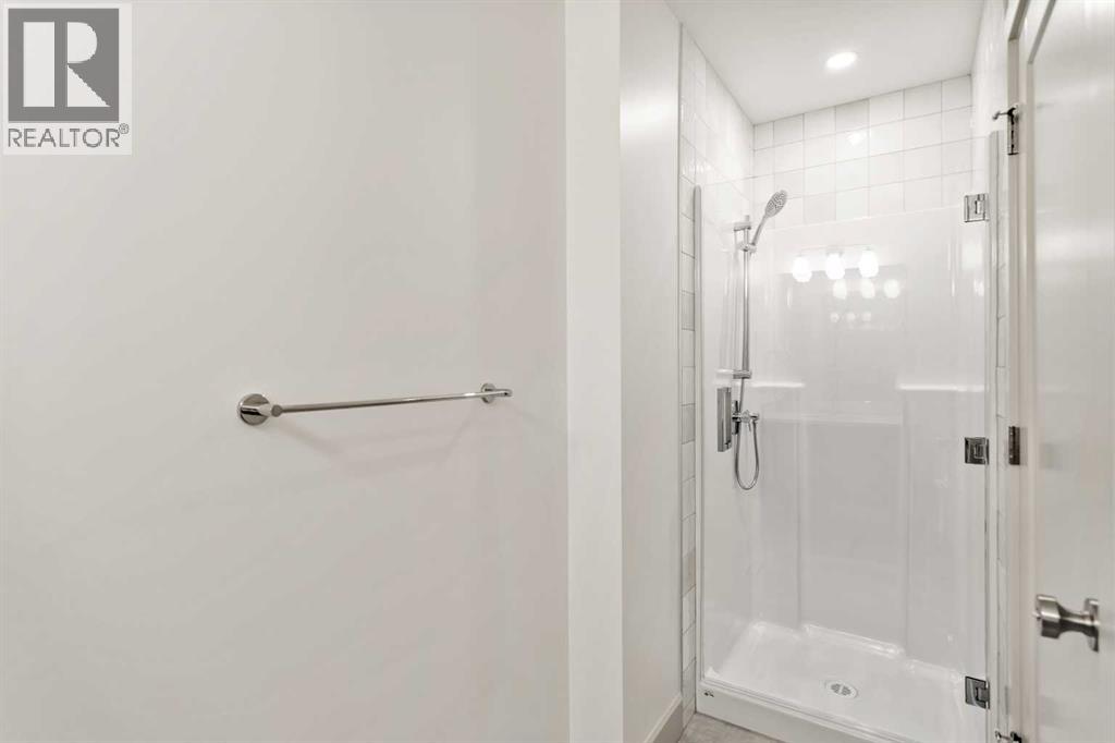 5030 48 Street Property Photo 47