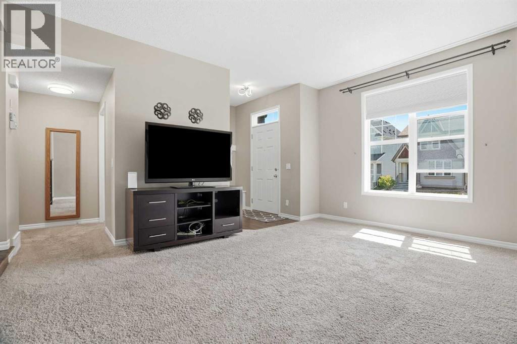 267 Skyview Springs Gardens Ne Property Photo 3