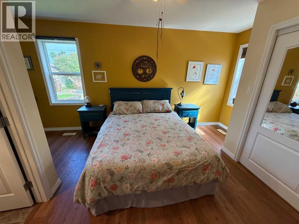 4920 51 Avenue Property Photo 17