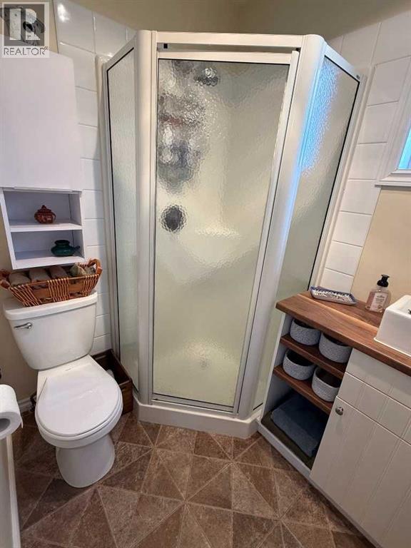 4920 51 Avenue Property Photo 19