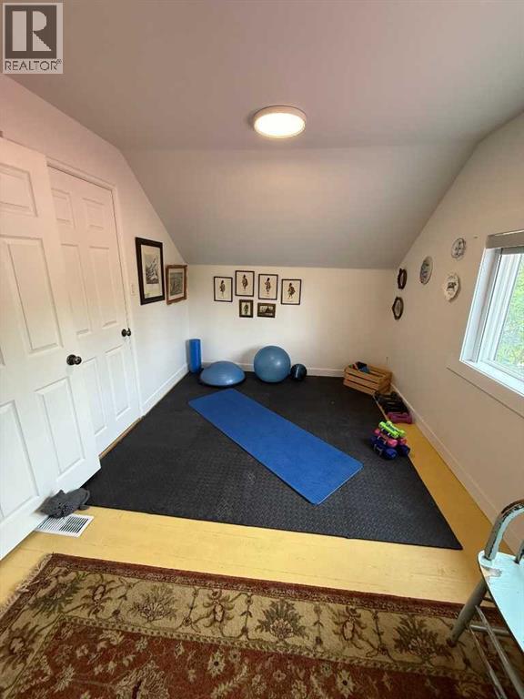 4920 51 Avenue Property Photo 29