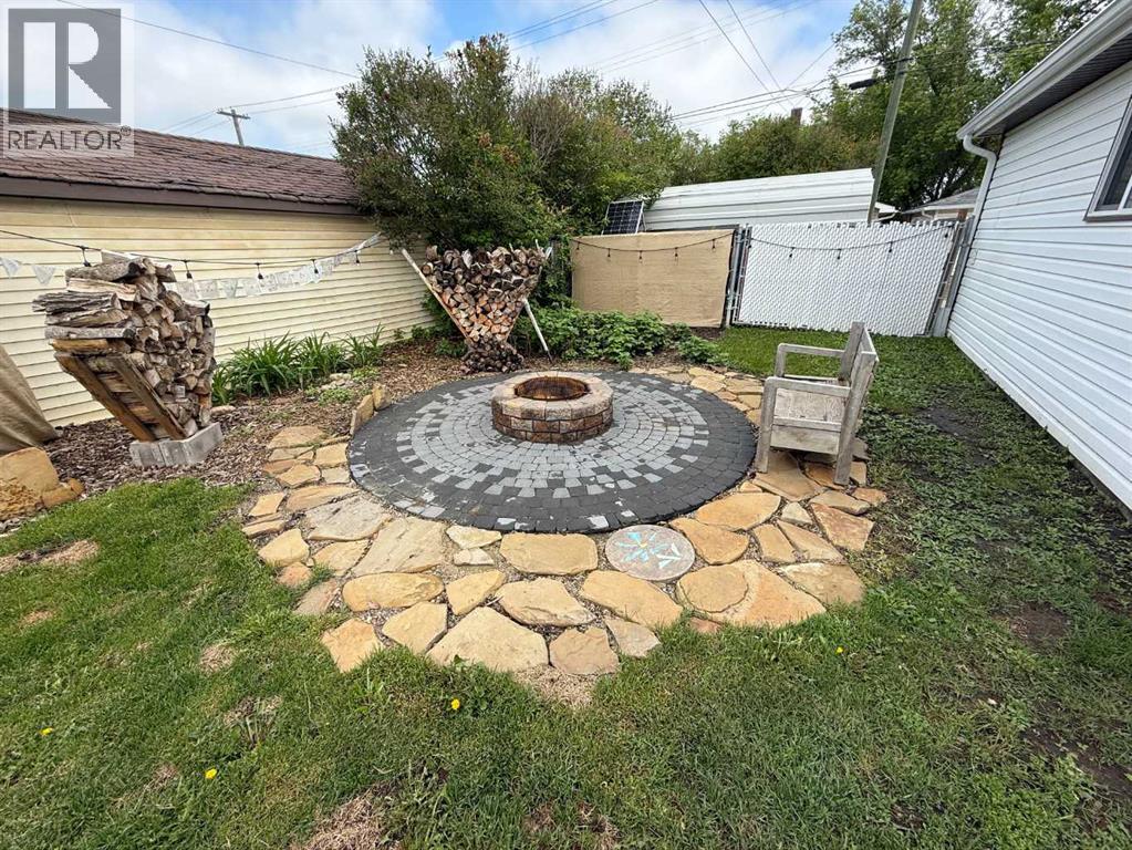 4920 51 Avenue Property Photo 41