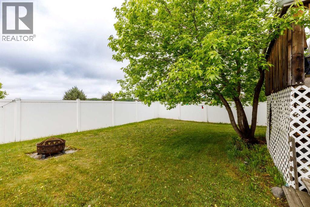 613 Oak Street Property Photo 25
