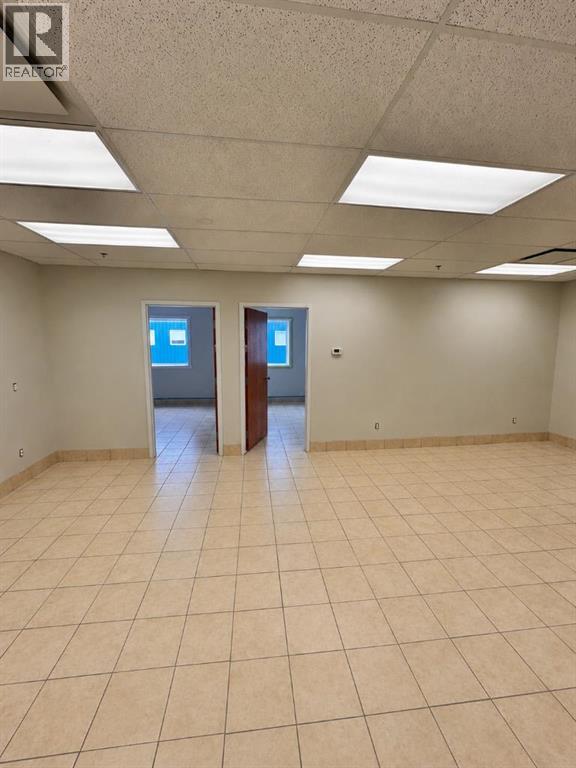 8800 Venture Avenue Southeast Property Photo 11