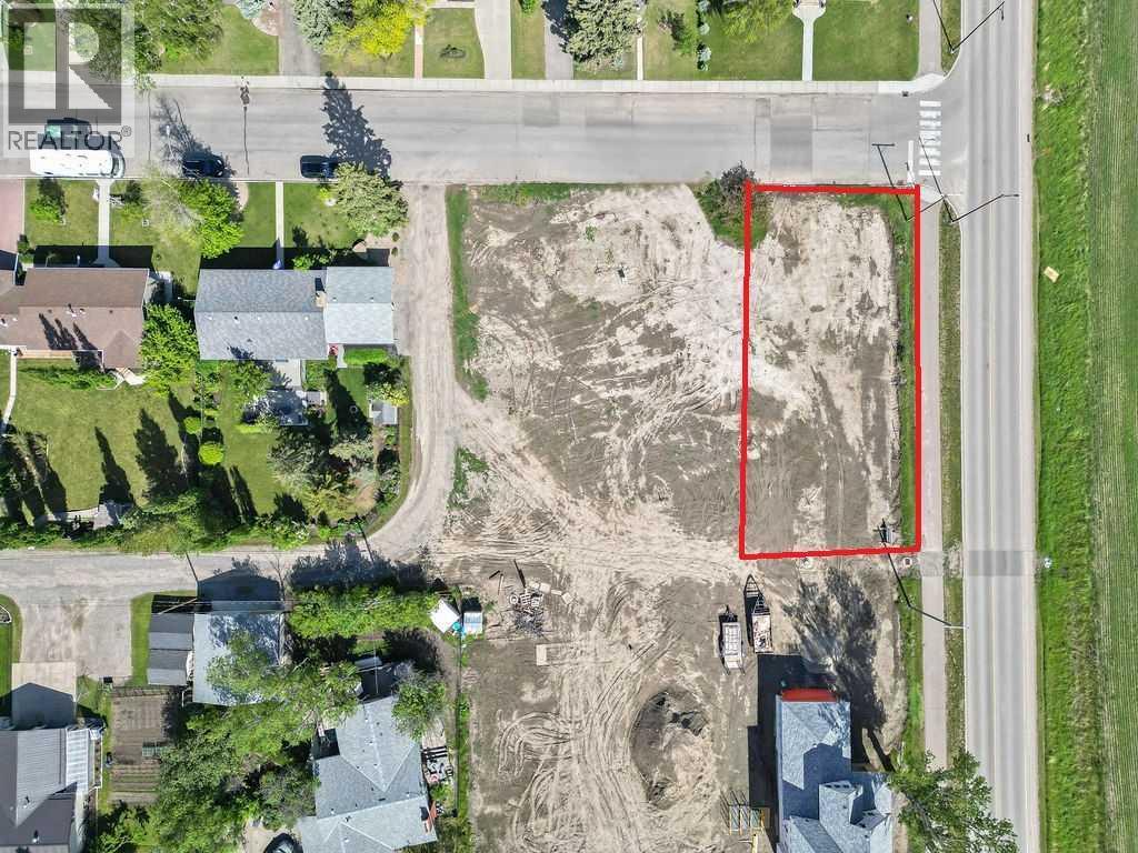 1033 8 Street Sw Property Photo 3