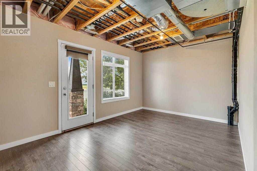401 Copperpond Landing Se Property Photo 5
