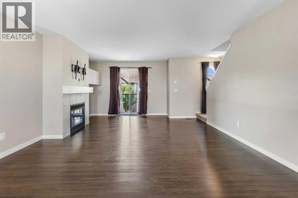 401 Copperpond Landing Se Property Photo 14