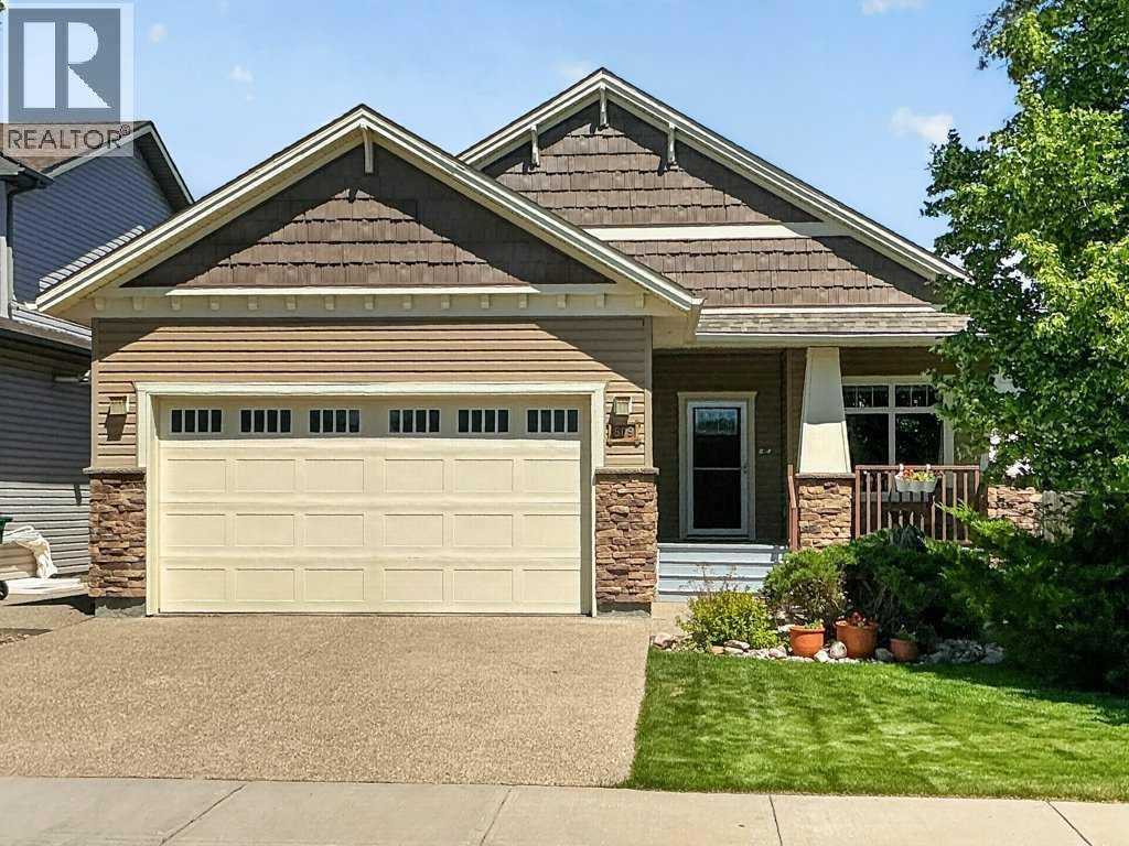 509 Sunridge Crescent W Property Photo 1