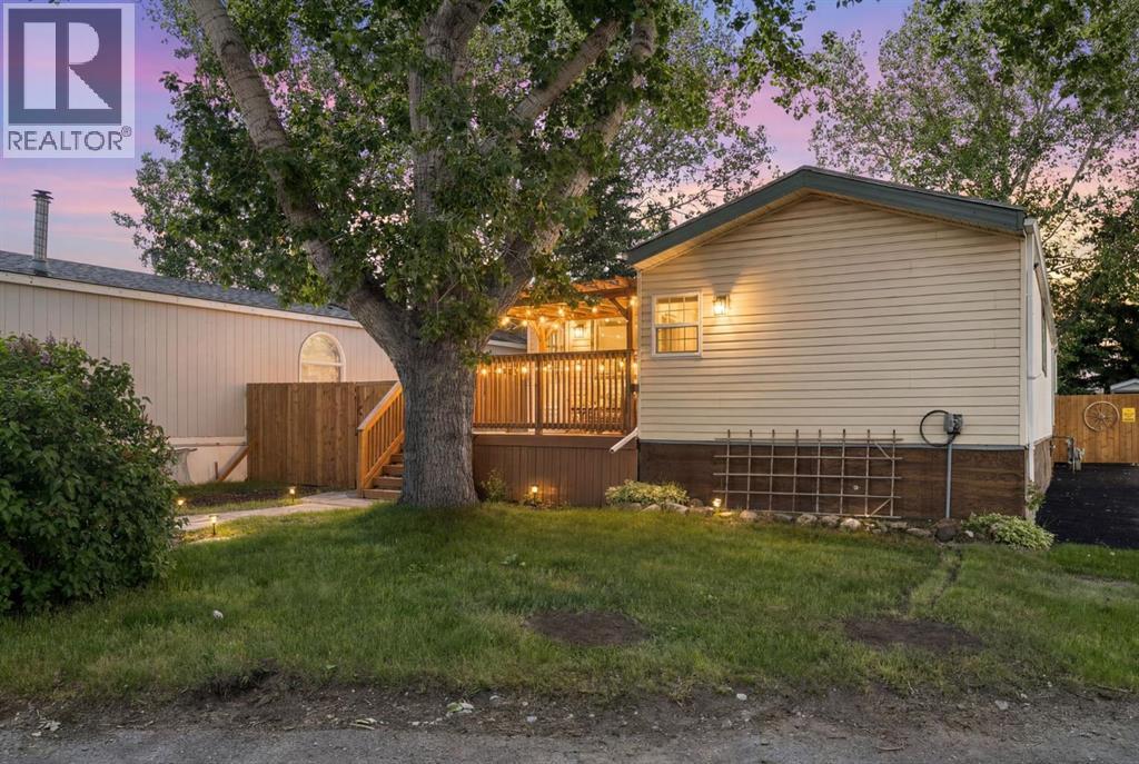 21 Homestead Way Se Property Photo 1