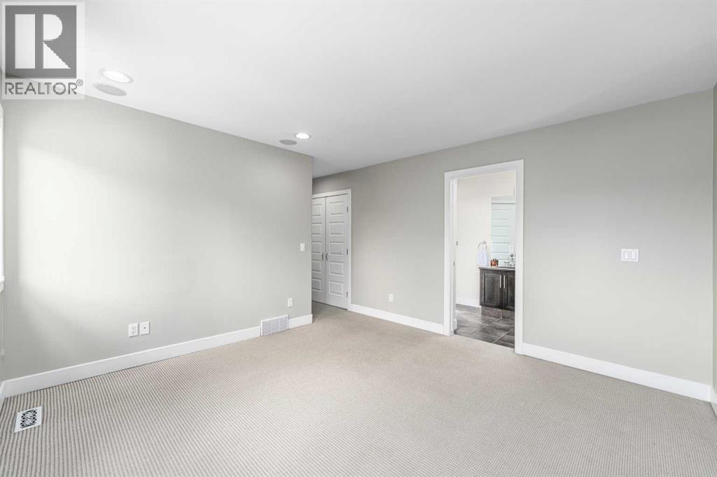 1814 14a Street Sw Property Photo 24