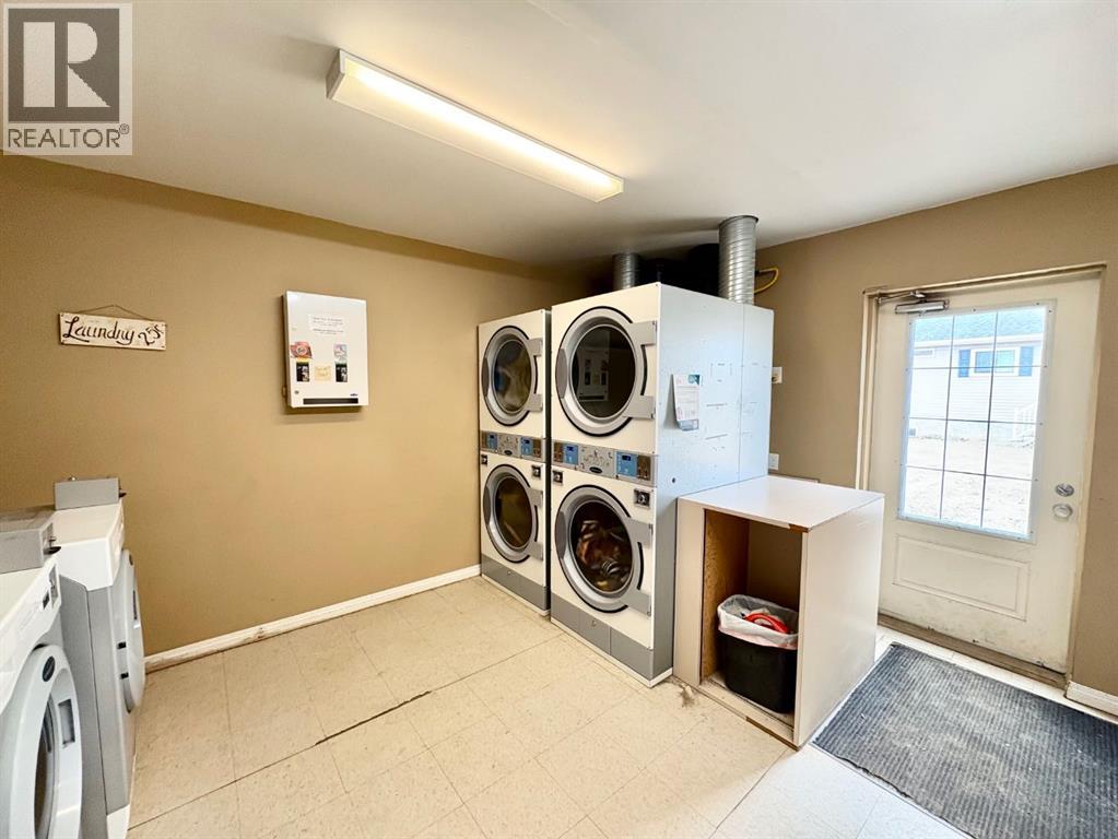 204 Main Street Ne Property Photo 30