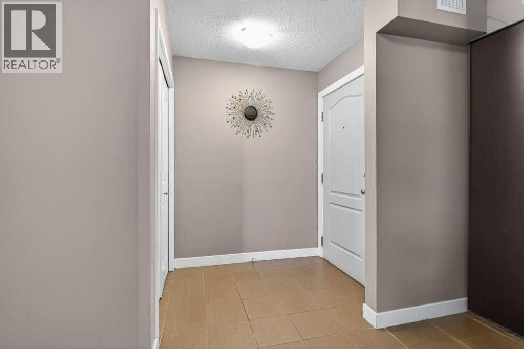 7210 80 Avenue Northeast Property Photo 4
